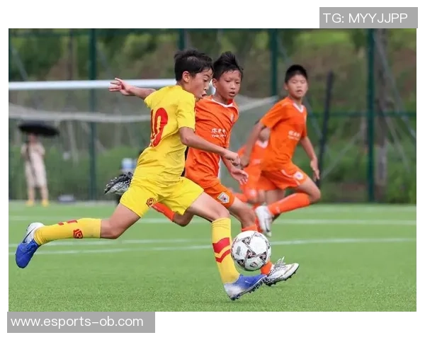 足球宁德:打造地方足球文化新高地,助力青少年成长与发展 足球宁德:打造地方足球文化新高地,助力青少年成长与发展